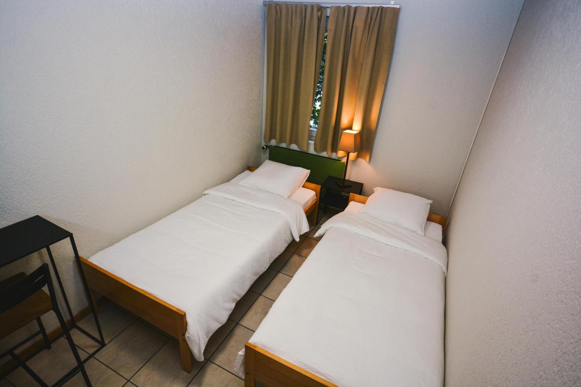 Hostel Alaia *